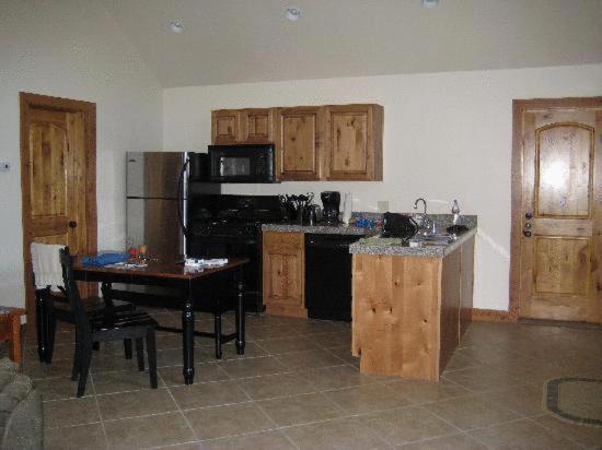 Stone Canyon Inn Tropic Room photo